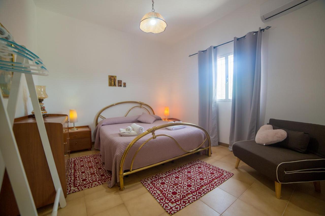 Dimora Il Fico D'India Villa ออสตูนี ภายนอก รูปภาพ