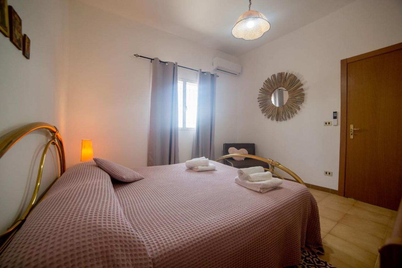 Dimora Il Fico D'India Villa ออสตูนี ภายนอก รูปภาพ