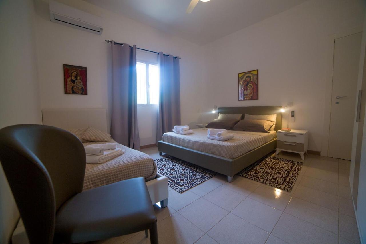 Dimora Il Fico D'India Villa ออสตูนี ภายนอก รูปภาพ