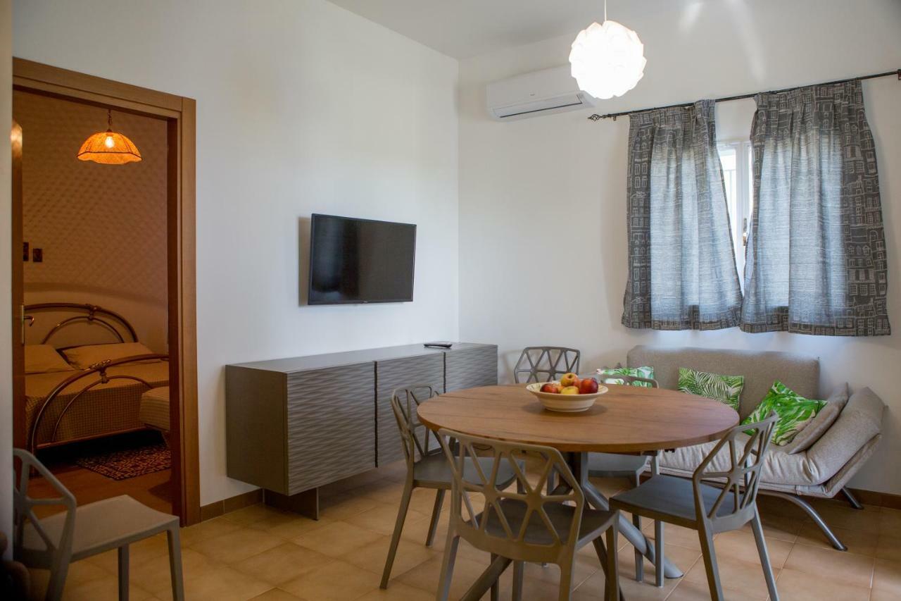 Dimora Il Fico D'India Villa ออสตูนี ภายนอก รูปภาพ